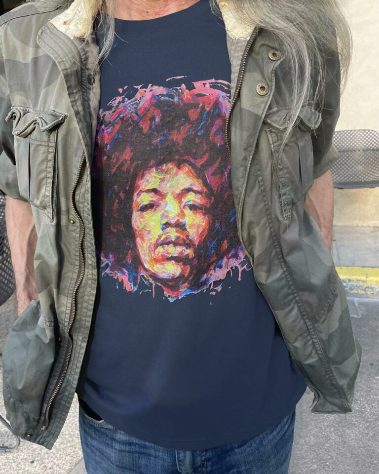 Tee-shirt Jimi Hendrix porté par Vincent